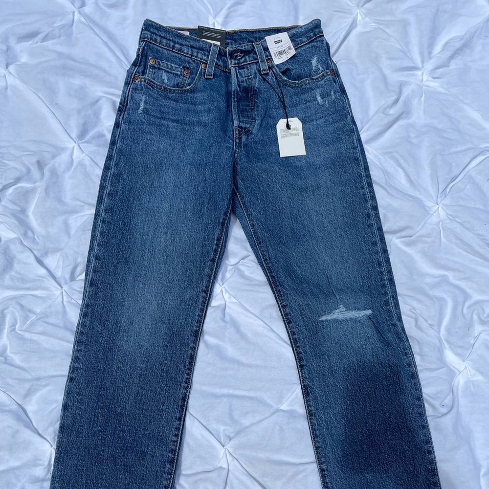 New Levi’s 501 womens straight leg jeans